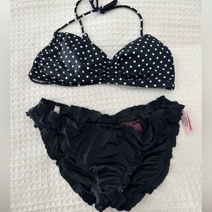 Victoria’s Secret Bikini Size Large - New